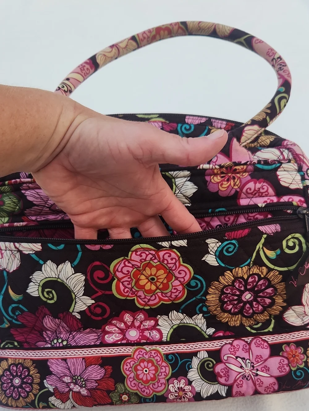 ​Vera Bradley Bowler Bag - Symphony in Hue Retired Floral Paisley Satchel Purse